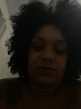 Snapshot of estrellla1 chatting on 08.06.26 estrellla1 online show from 08.06.26