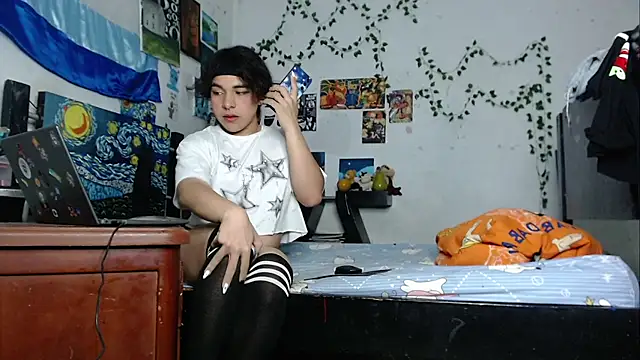 Snapshot of Tiff_-Styles chatting on 07.26.26 Tiff -Styles online show from 07.26.26