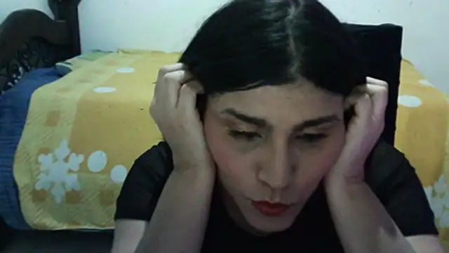 CarolinaMoretti online show from 08.04.26