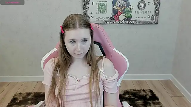 LiliTiny online show from 06.24.26