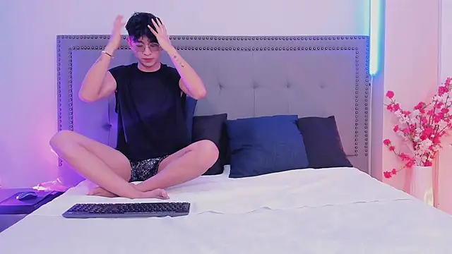 CandyFox1  online show from 06.21.26