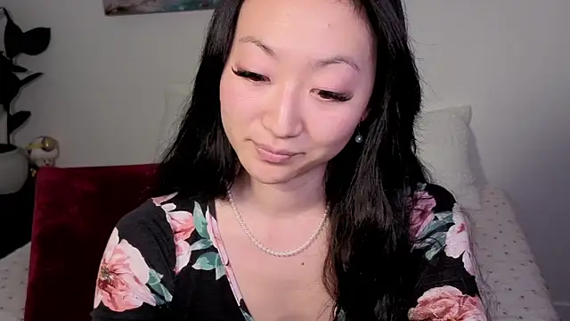 MySweetSofie online show from 10.08.25