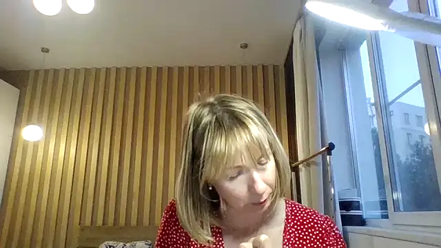 Snapshot of Deloriada chatting on 07.12.26 Deloriada online show from 07.12.26