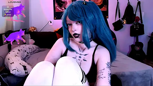 Snapshot of meow_nicole chatting on 08.09.26 meow nicole online show from 08.09.26