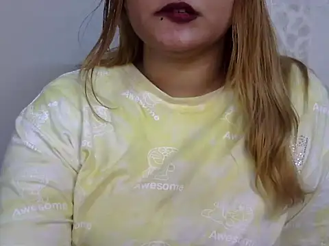 Snapshot of Sexyy_Sana chatting on 08.06.26 Sexyy Sana online show from 08.06.26