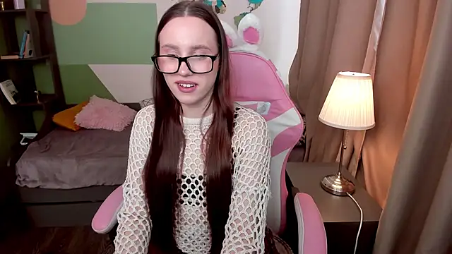 Snapshot of Bella_Sage chatting on 07.09.26 Bella Sage online show from 07.09.26