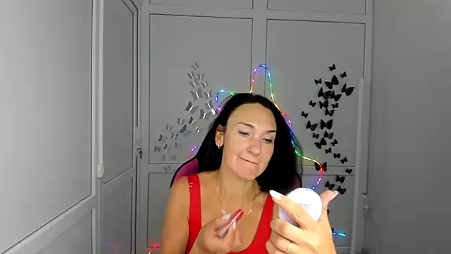 OliviaKateee online show from 06.30.26