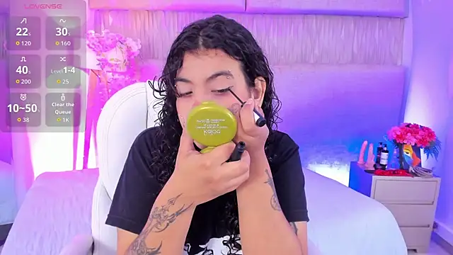   Izumii   online show from 08.06.26