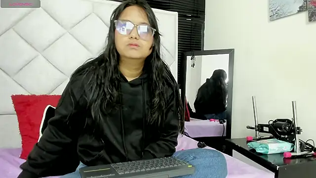 azul moonn online show from 08.05.26