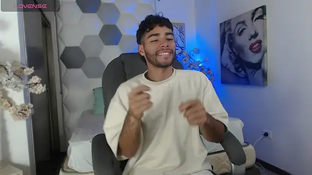 AlejandroGreco online show from 06.26.26