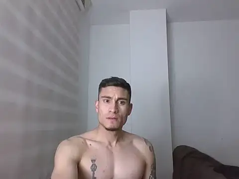 Alejandro00747 online show from 08.09.26
