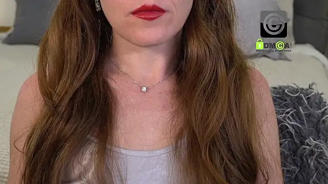 Snapshot of leverageurassets chatting on 10.28.25 leverageurassets online show from 10.28.25