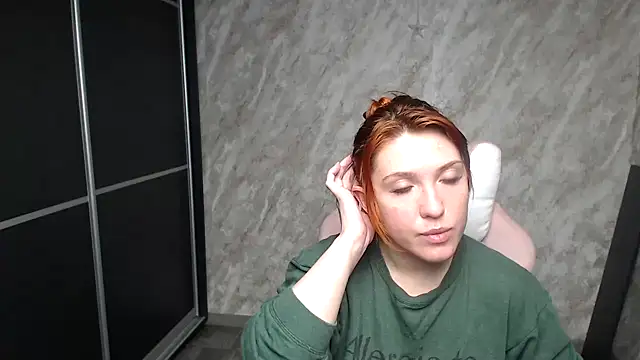 Reginasmilee online show from 02.09.26