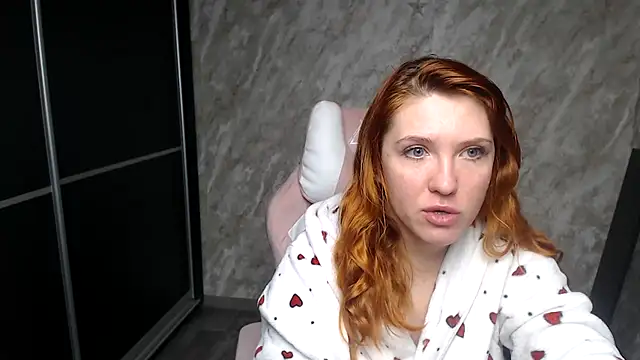 Reginasmilee online show from 02.23.26