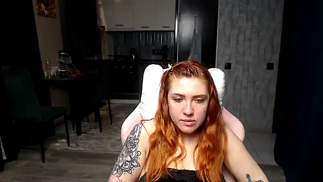 Reginasmilee online show from 04.03.26