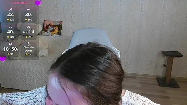 Lunni 03 online show from 08.09.26