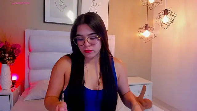 MarahBaker35 online show from 08.08.26