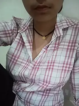 Snapshot of KumKum_567 chatting on 07.04.26 KumKum 567 online show from 07.04.26