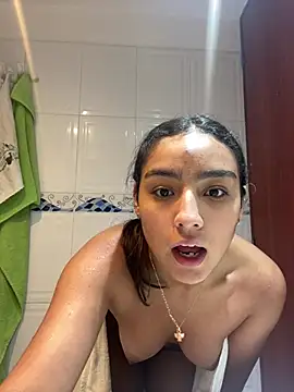mialuxuryyx online show from 06.27.26
