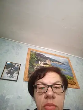Olena72531 online show from 06.27.26