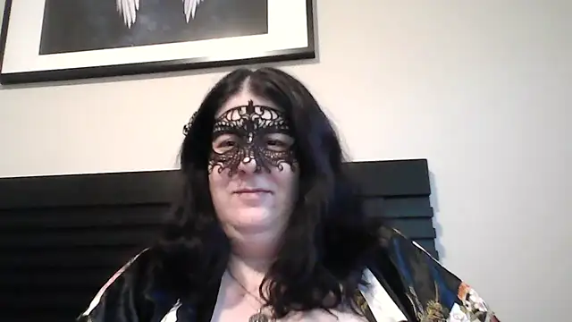 RavenRunee online show from 07.13.26