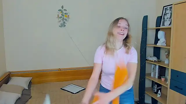 OraliaRokusek online show from 07.14.26