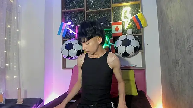 Dominik lux online show from 07.07.26