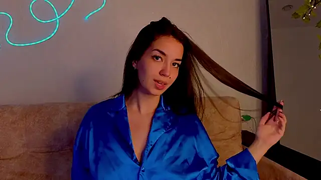 MollyGilberg online show from 07.15.26