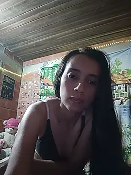 Paola Diamond online show from 07.05.26