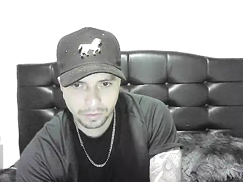 wolfgolden1 online show from 07.06.26