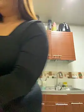 AliceStarshine online show from 02.04.25