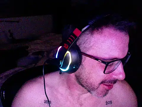 Gutto stam online show from 07.04.26