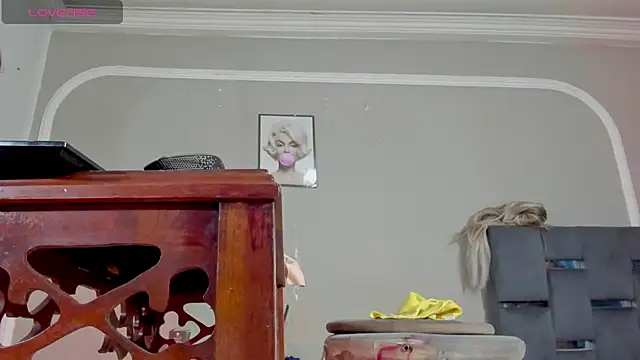 princess tifanny online show from 07.08.26