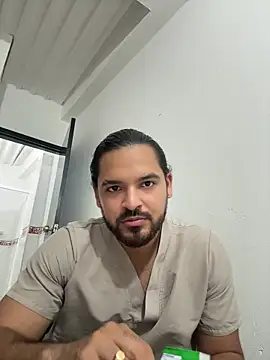 Snapshot of Efren_Fernandez chatting on 07.25.26 Efren Fernandez online show from 07.25.26