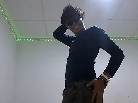 Snapshot of NarcismoXmoon chatting on 07.27.26 NarcismoXmoon online show from 07.27.26