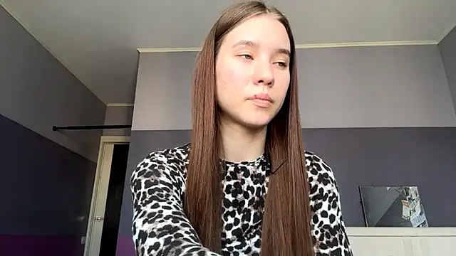 NichellePrueter online show from 07.21.26