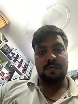 Snapshot of Subham2xx chatting on 07.07.26 Subham2xx online show from 07.07.26