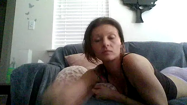 Snapshot of LuciousItaliaaa chatting on 07.15.26 LuciousItaliaaa online show from 07.15.26