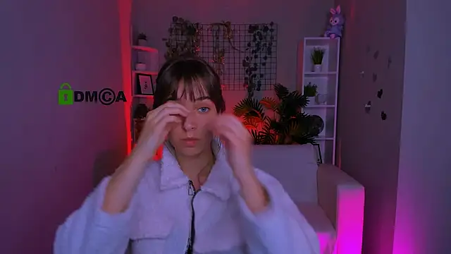 elodie crystal online show from 07.23.26