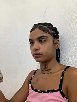 LaReynaZendeyaElite online show from 07.15.26