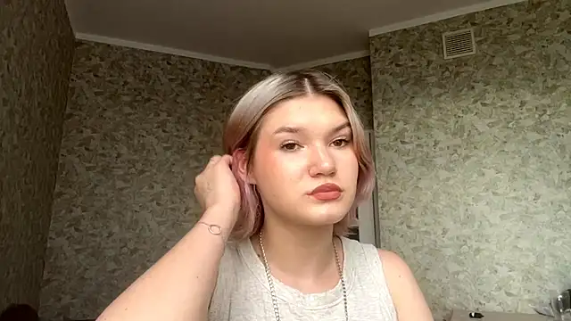 PearlyCafferky online show from 07.09.26