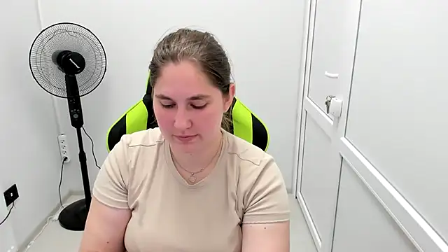 LunaVenom online show from 07.14.26