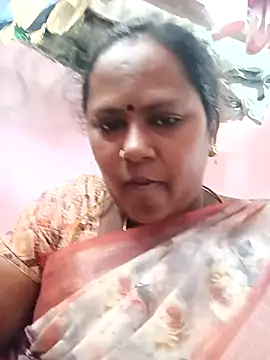 Snapshot of tamilrosegold chatting on 07.16.26 tamilrosegold online show from 07.16.26