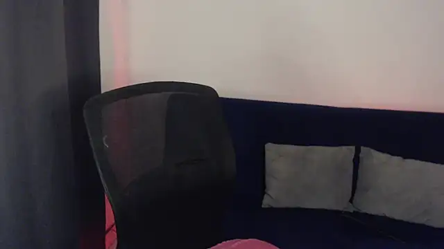 Snapshot of lispetite chatting on 03.14.25 lispetite online show from 03.14.25