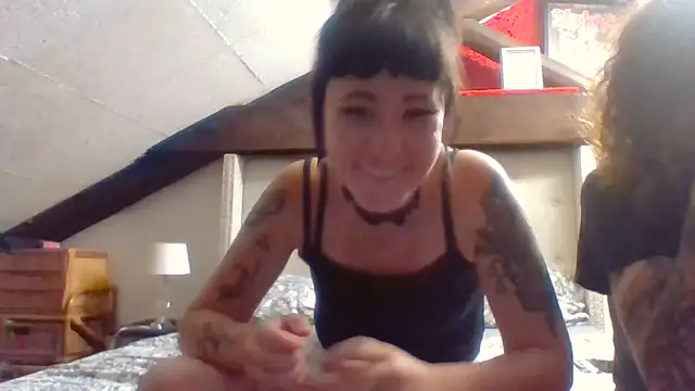 Lipandmeryl online show from 07.11.26
