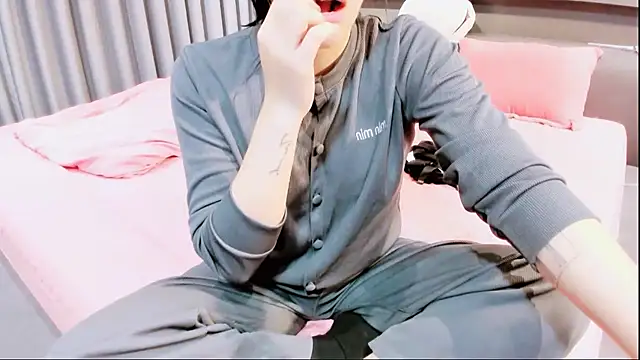 SungkyunnKwan online show from 01.20.25