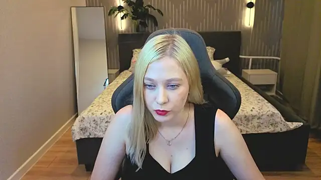 AmeliaxCandy online show from 07.21.26