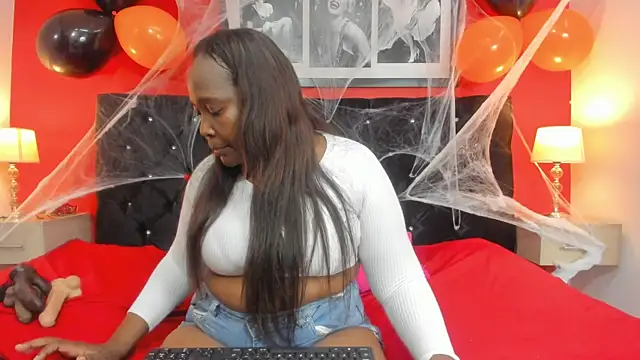 NikolSalas online show from 10.16.25