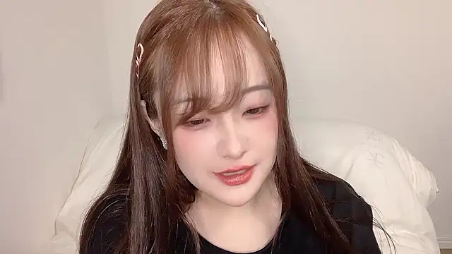 Snapshot of hima_3shine_ chatting on 07.31.26 hima 3shine online show from 07.31.26