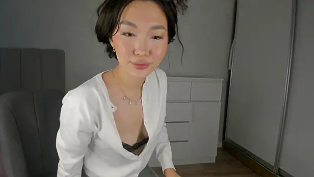 Snapshot of lollypopmolly chatting on 07.27.26 lollypopmolly online show from 07.27.26
